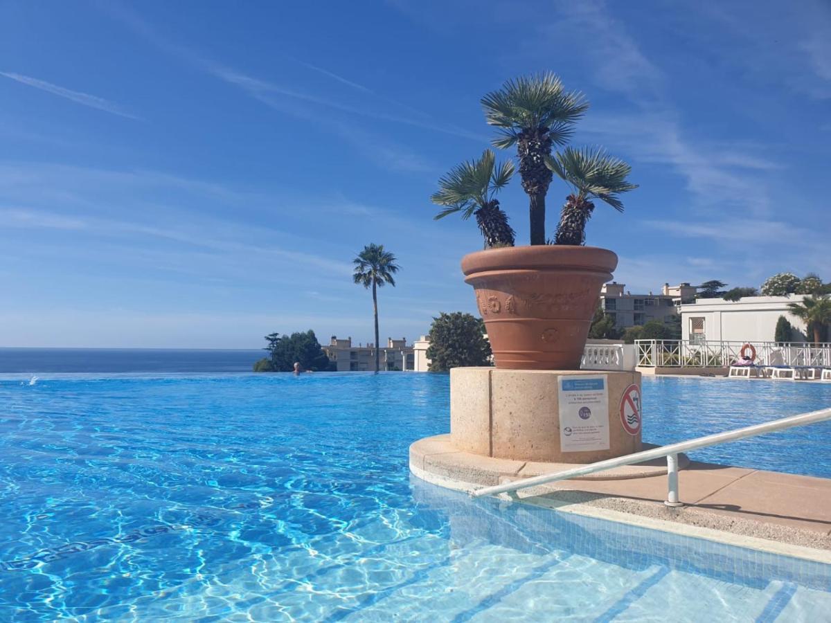 Cannes, Villa Francia Esterno foto