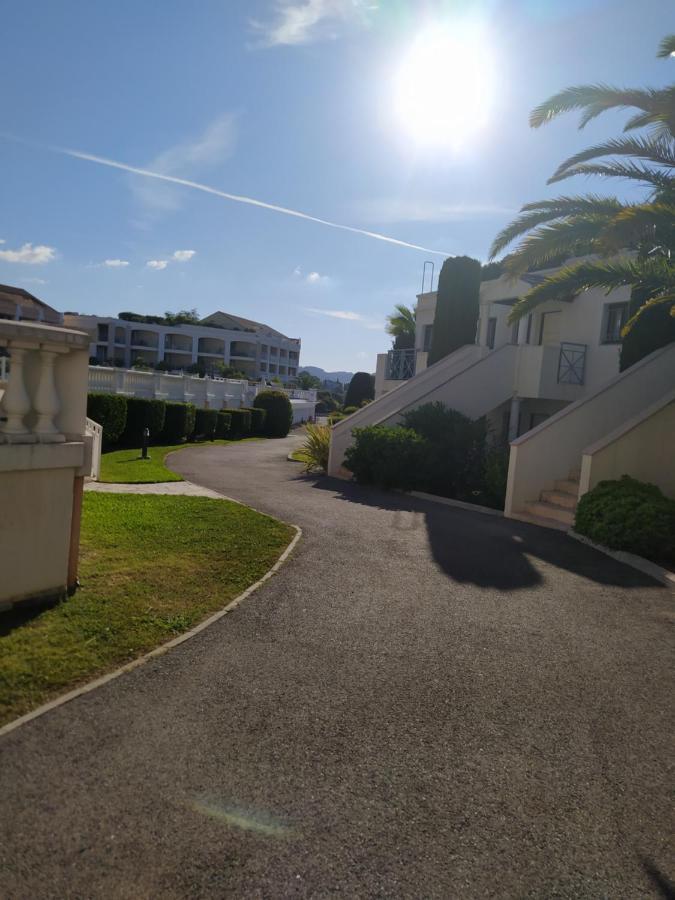 Cannes, Villa Francia Esterno foto